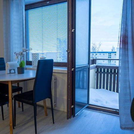 Cozy Apartment By The Sea 2 Rooms Free Private Parking Kemi Extérieur photo