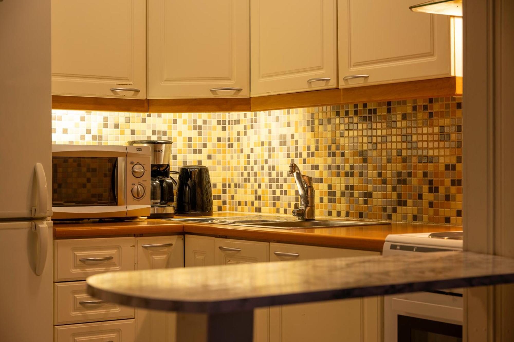 Cozy Apartment By The Sea 2 Rooms Free Private Parking Kemi Extérieur photo
